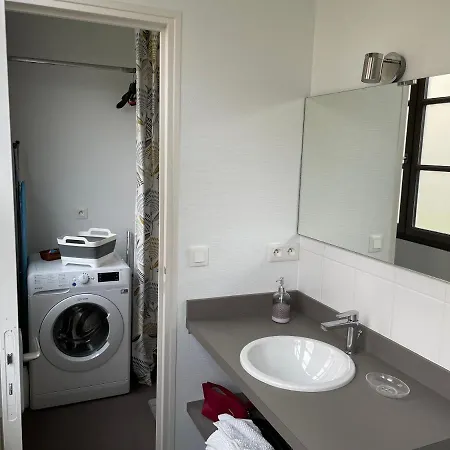 Apartment Entier 33 M2 A Pau