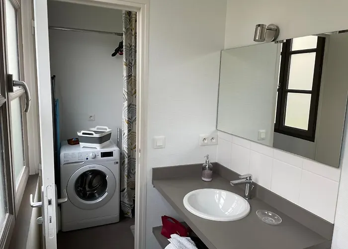 Apartament Centre Proche Chateau Et Gare 33 M2 Pau